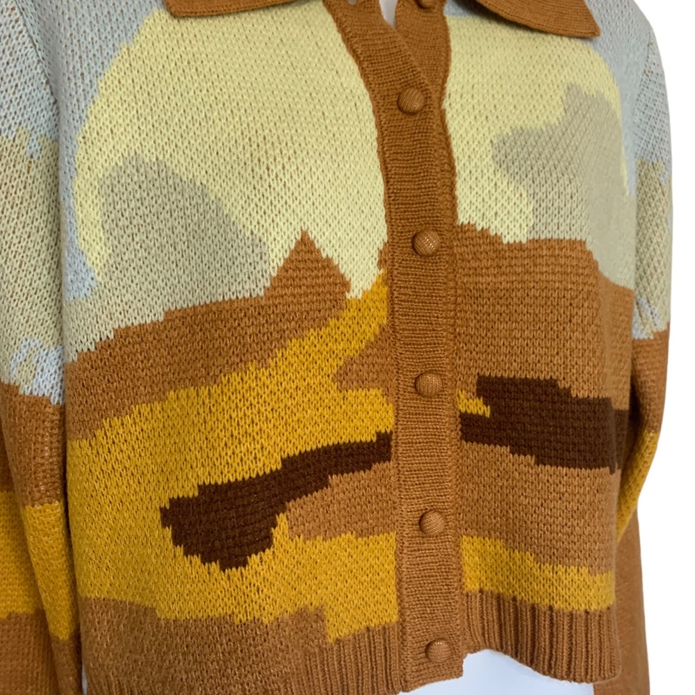 Cropped Knit Cardigan Sweater Size Medium - Picture 4 of 6